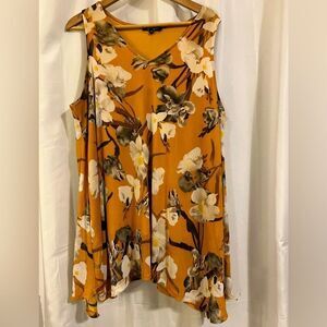Lily Morgan lined Flowy tank top EUC